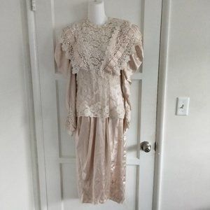 Vintage Rare Lorrie Kabala Neiman-Marcus Ivory Lace Satin Victorian Dress Size 8